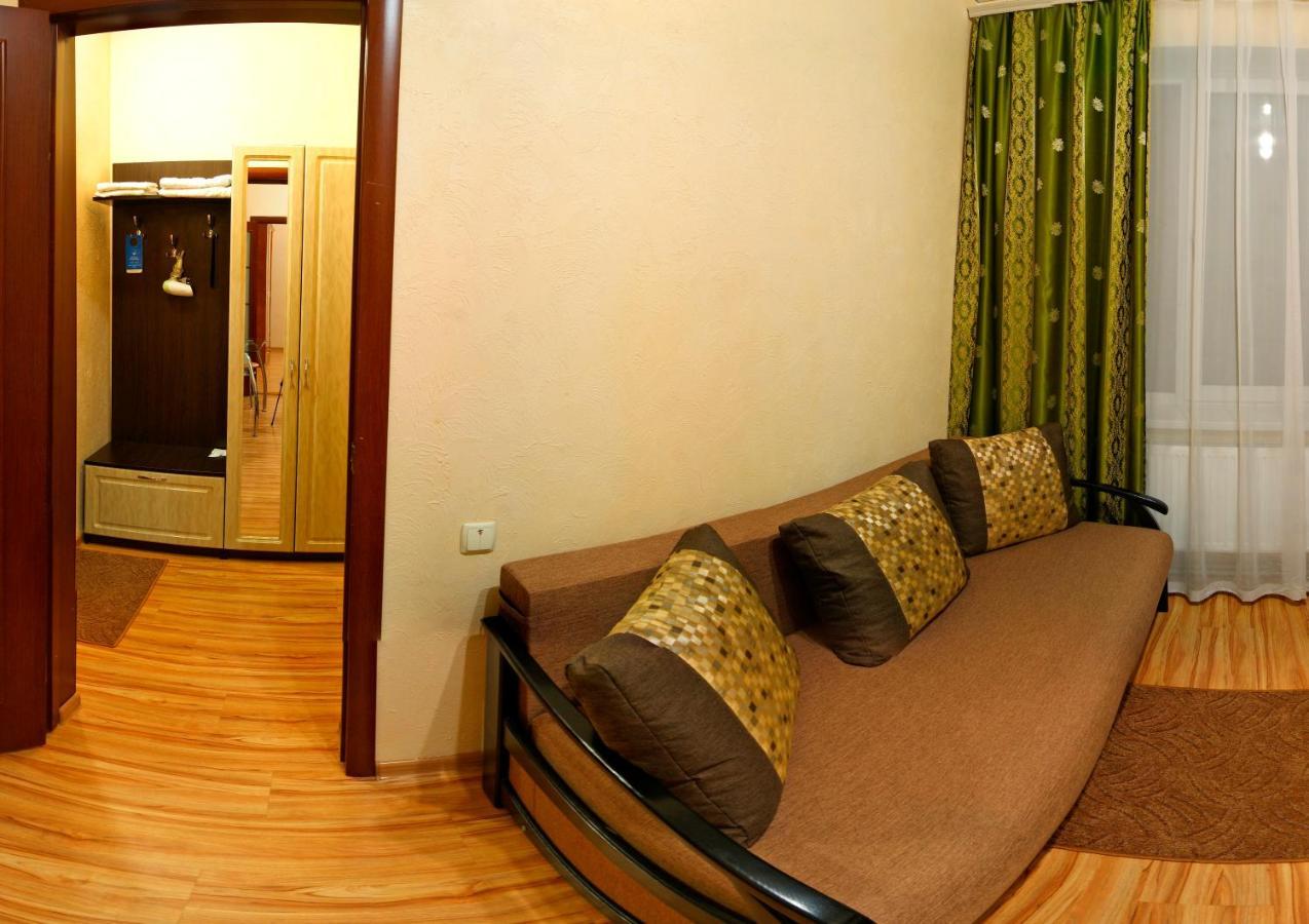 De Luxe Hotel Khmil'nyk Exterior foto